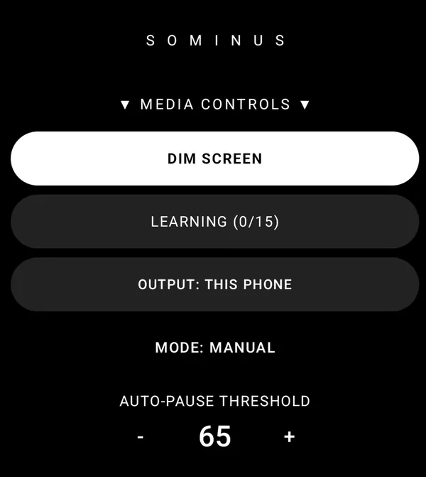 Phone screen showing the Sominus Media Mode controls: dim screen, learning, output set to this phone, and the auto-pause level.